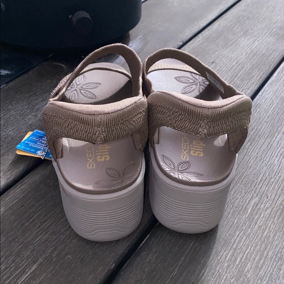 Skechers Slip-ins Women's Mocha  Sandals Size 10 - Picture 6 of 11
